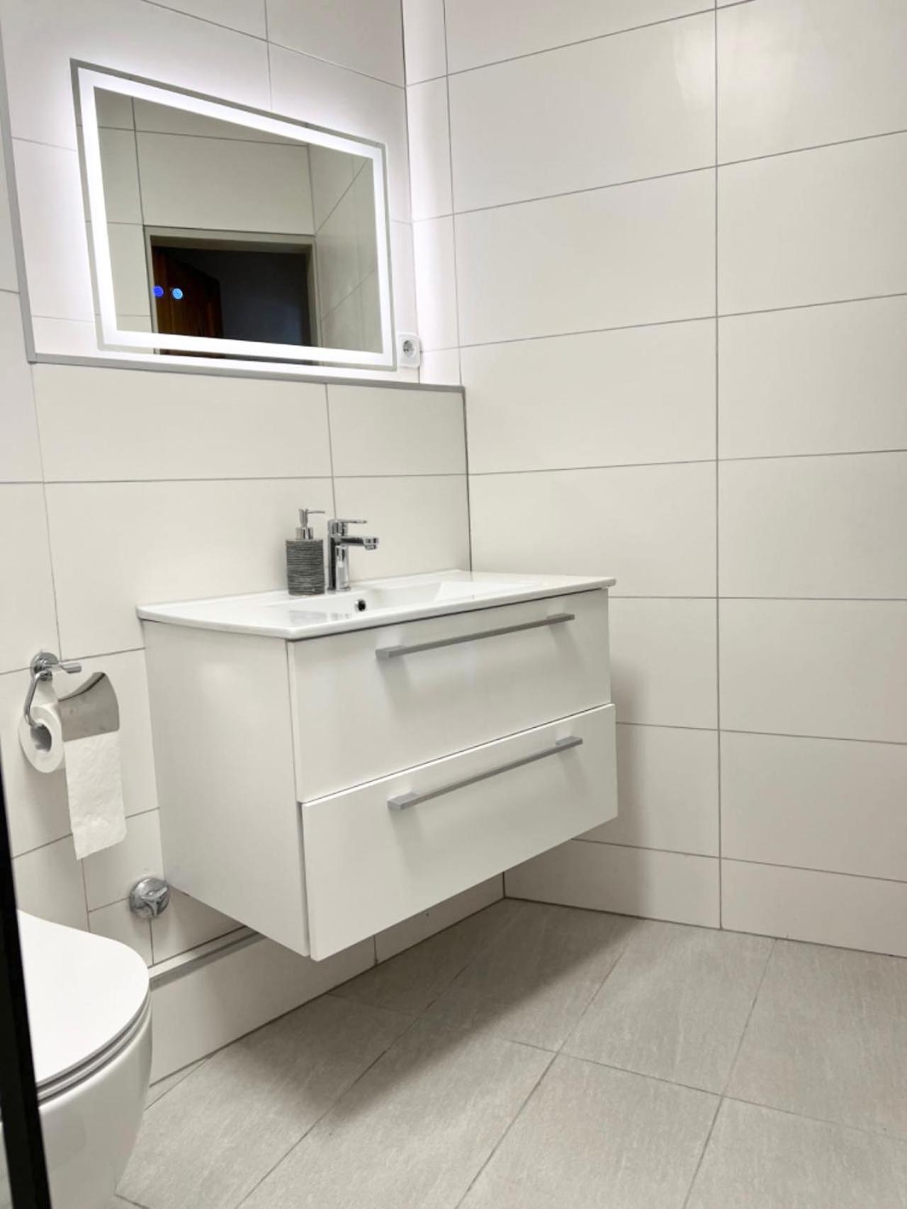 Duesseldorf Messe, 2-Bedroom Duplex Apartment With Terrace And Garden エクステリア 写真